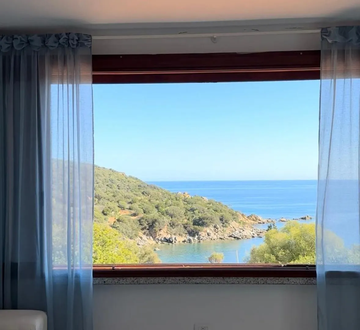 Contacts de Domus Claudia Apartment Charmant With Sea View Villasimius