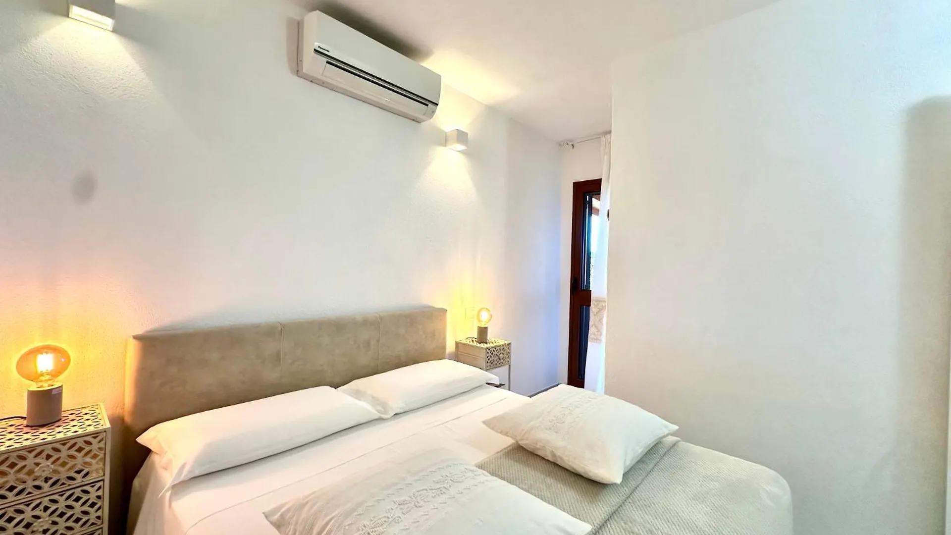 Domus Claudia Apartment Charmant With Sea View Villasimius