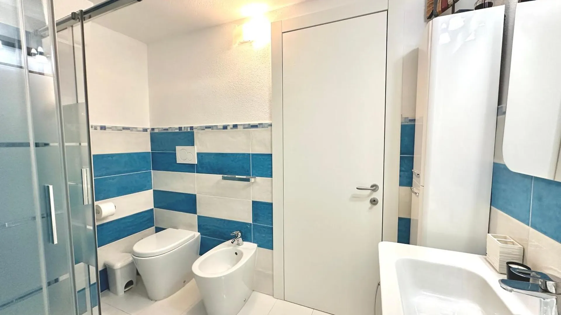 Domus Claudia Apartment Charmant With Sea View Villasimius 0*, Simius Italie
