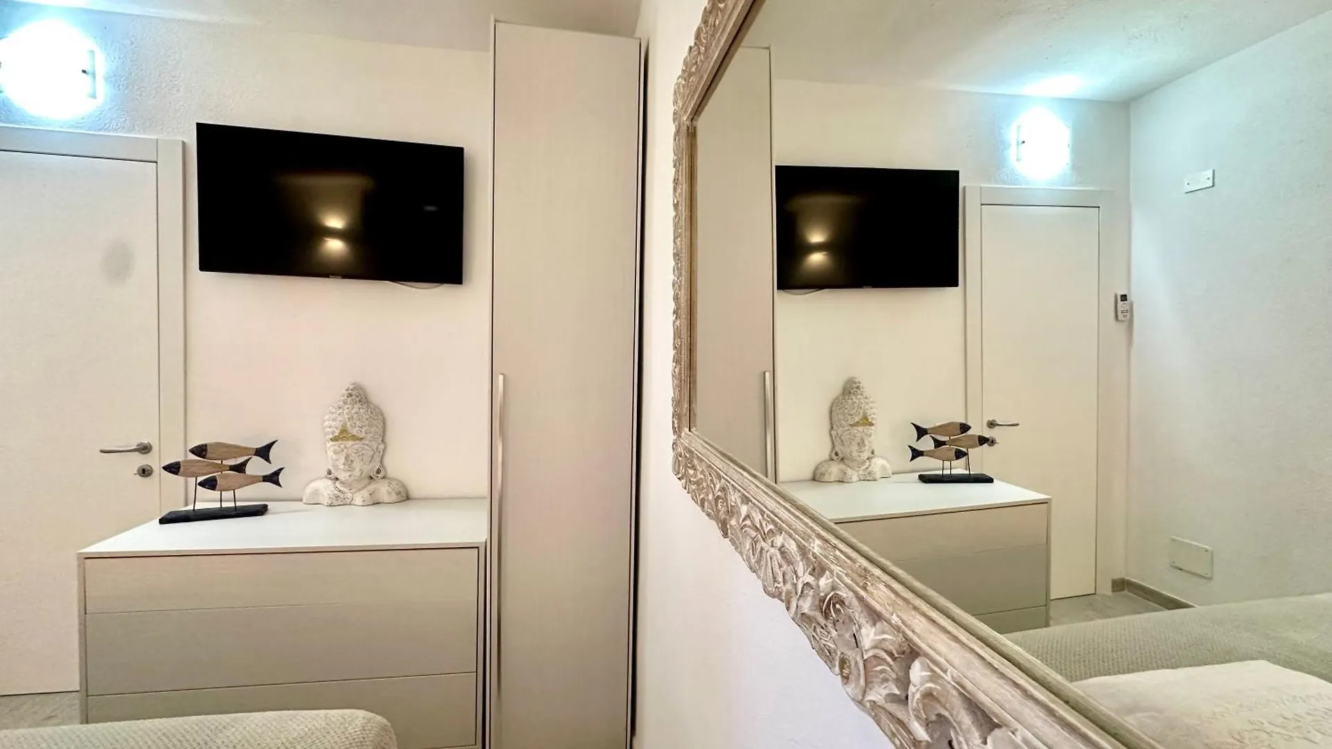 Domus Claudia Apartment Charmant With Sea View Villasimius