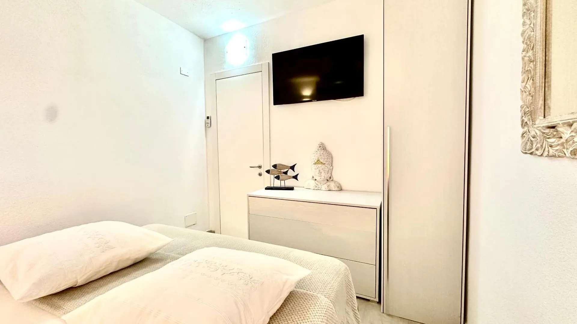 Domus Claudia Apartment Charmant With Sea View Villasimius